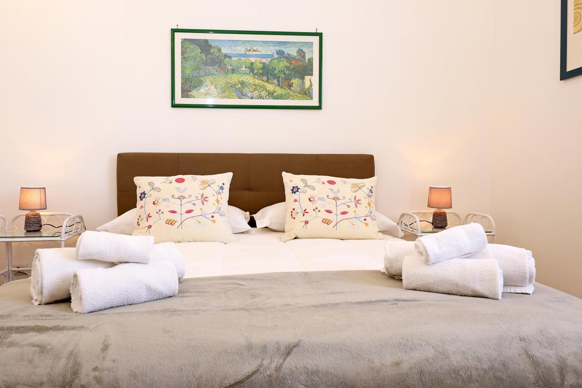 Apartment Cornelia - Charme Rom